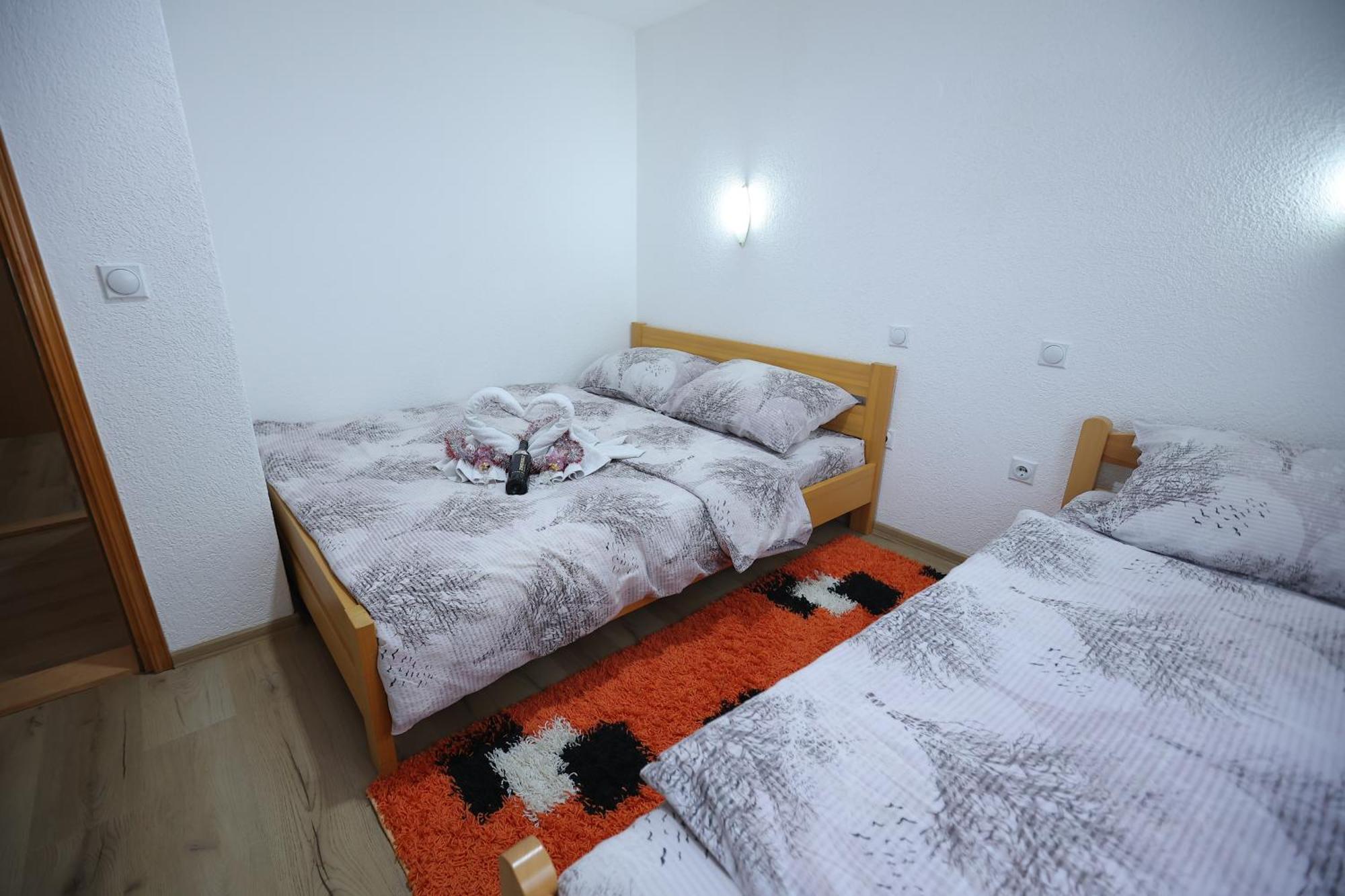 Villa "Strahinja Lux" Яхорина Екстер'єр фото
